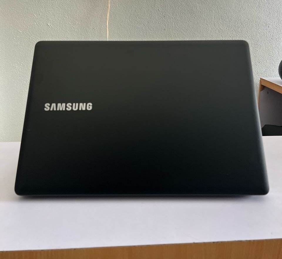 9a854f27-f933-490d-aa25-49705c5783f8